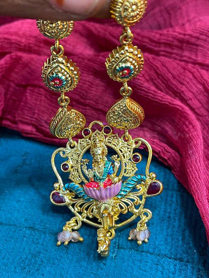 92.5 Silver Gold Plated Lakshmi Temple Pendant Necklace