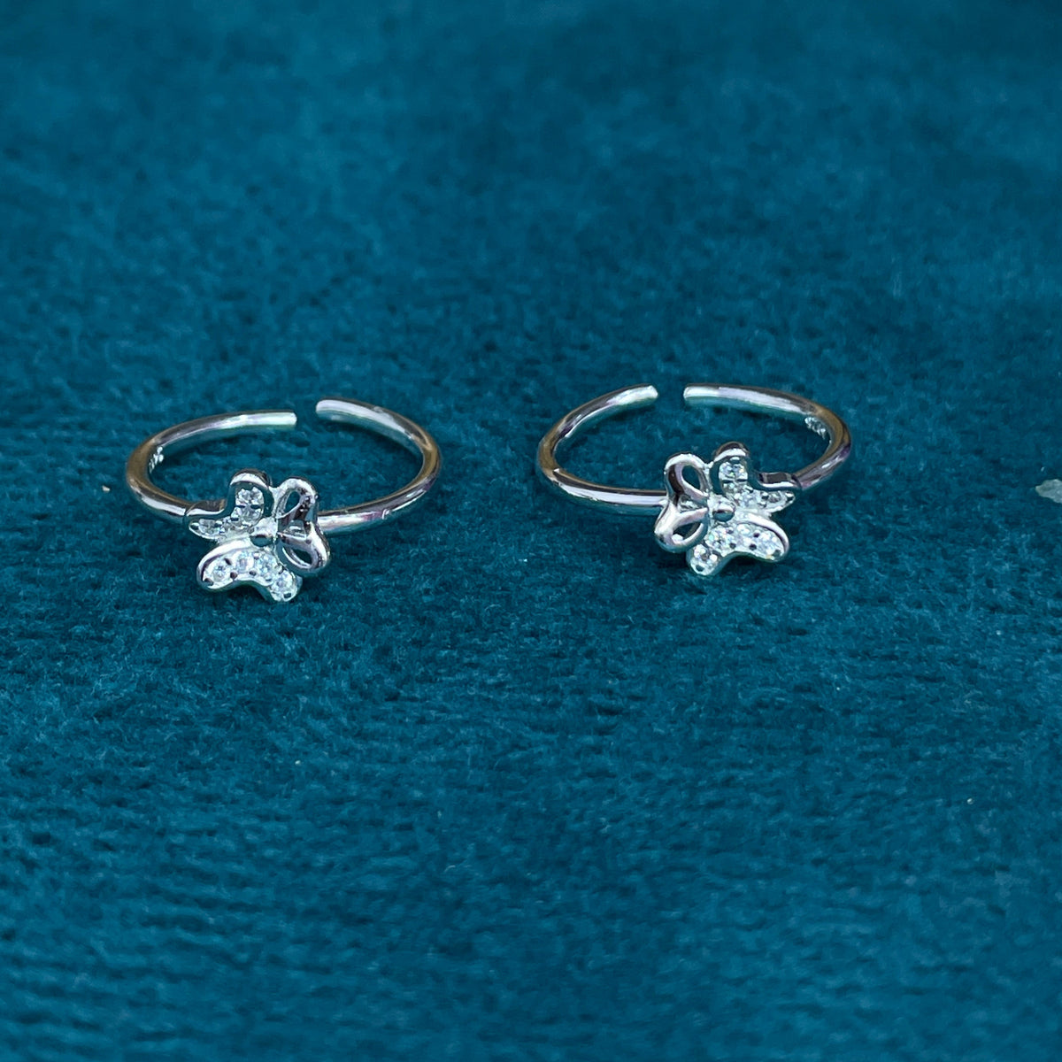 92.5 Sterling Silver Pave CZ & Open Loop Butterfly Toe Rings for Women