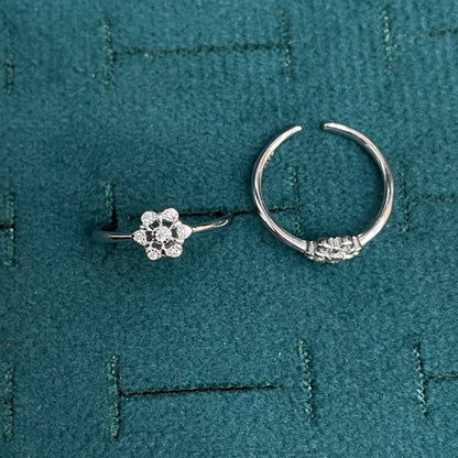 92.5 Sterling Silver CZ Solitaire Centre Flower Toe Rings for Women