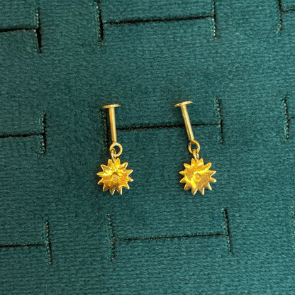 92.5 Silver Gold-Toned Green Stone Sunburst Bugadi Pair
