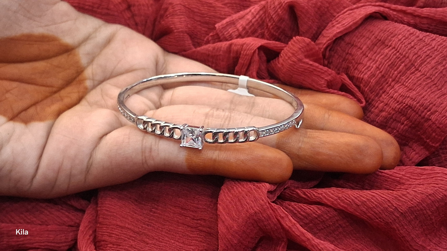 92.5 Silver Women’s Minimal Bracelet | Stylish Elegant Design | Everyday Jewellery