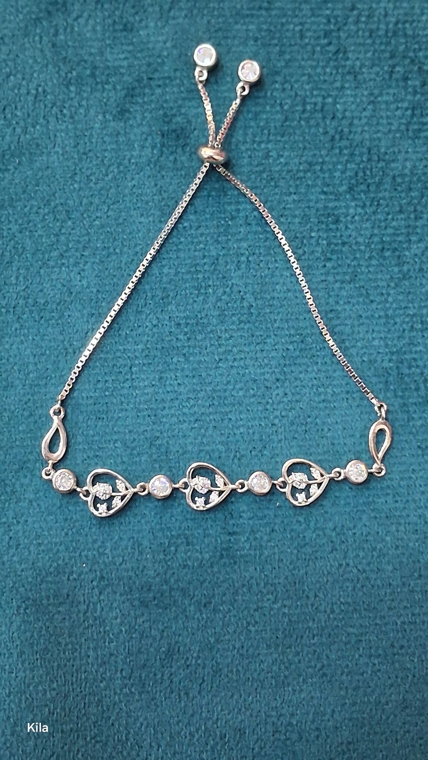 92.5 Silver Heart Bracelet | Stylish Premium Romantic Design | Elegant Jewellery