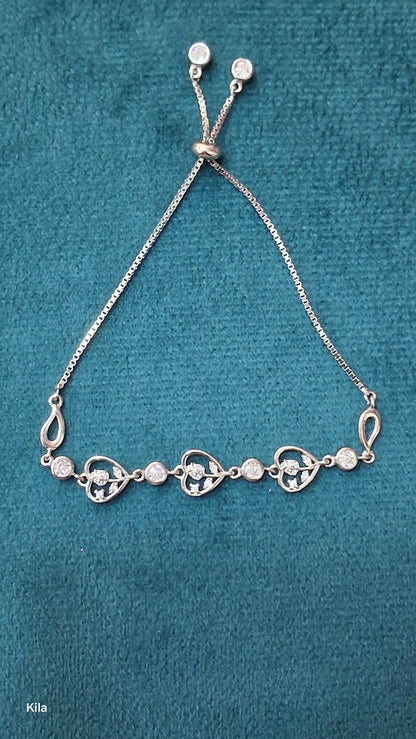 92.5 Silver Heart Bracelet | Stylish Premium Romantic Design | Elegant Jewellery