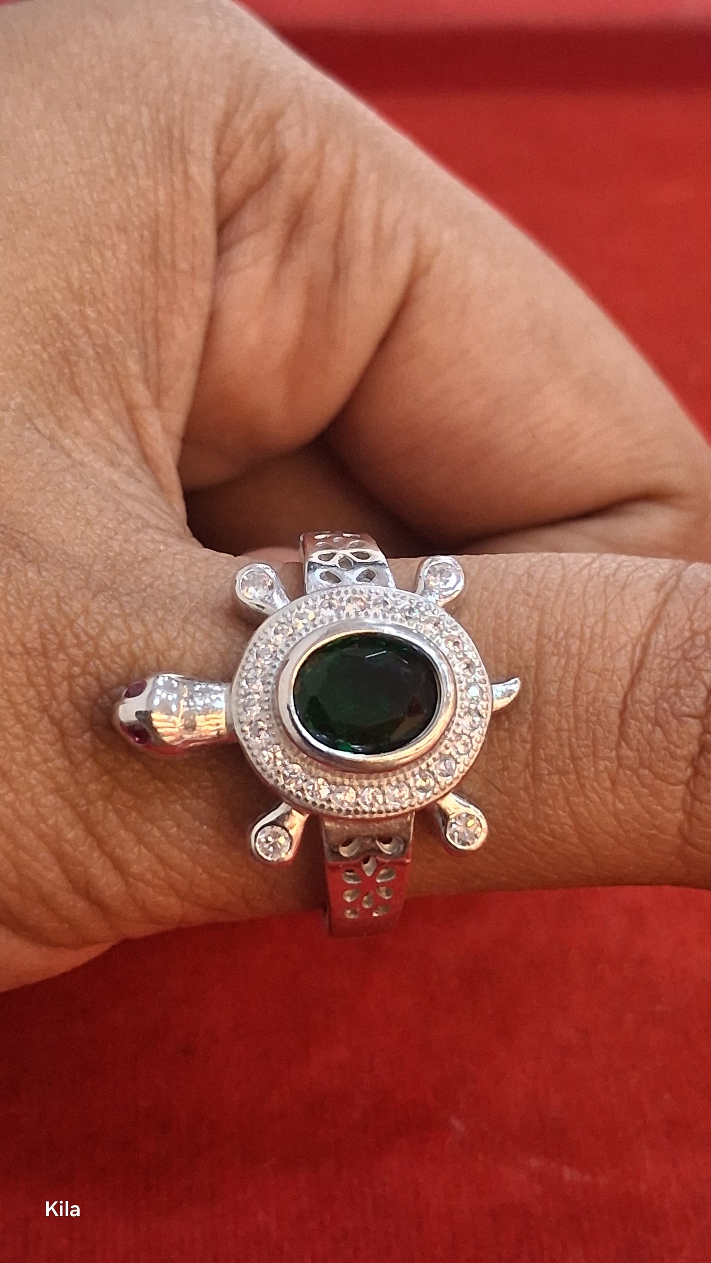 92.5 Silver Green Stone Tortoise Ring | Stylish Vibrant Design | Elegant Jewellery