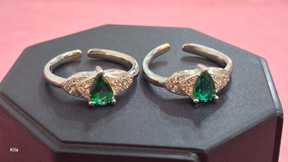 92.5 Silver Green Stone Toe Rings | Premium Stylish Design | Elegant Jewellery