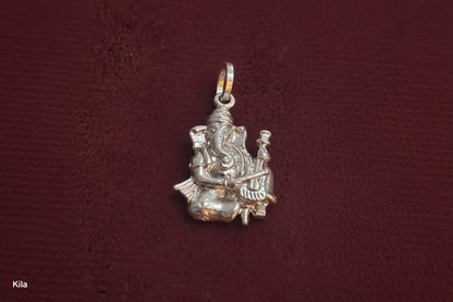 92.5 Silver Ganesha Idol Pendant | Divine Artistic Design | Elegant Jewellery