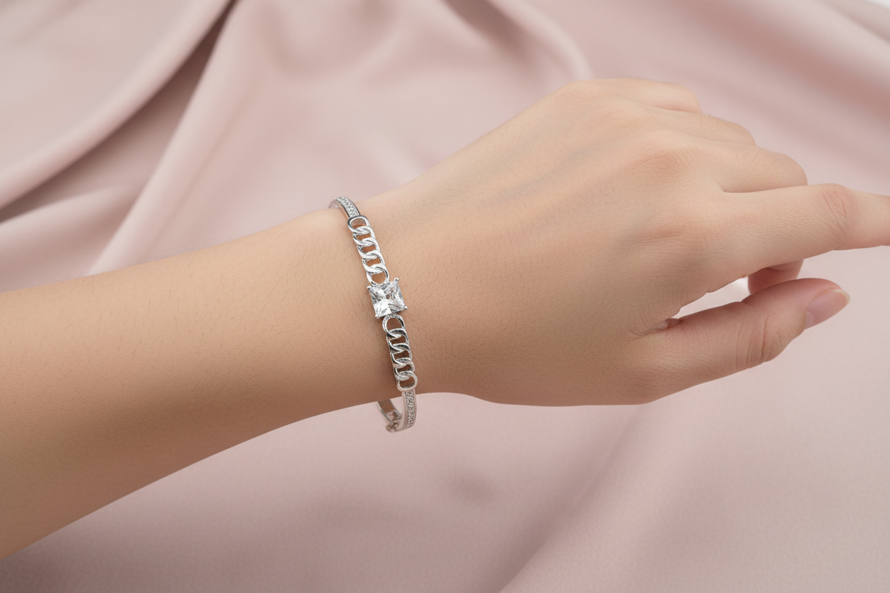 92.5 Silver Women’s Minimal Bracelet | Stylish Elegant Design | Everyday Jewellery