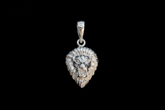 92.5 Silver Lion Pendant | Bold Powerful Design | Stylish Jewellery