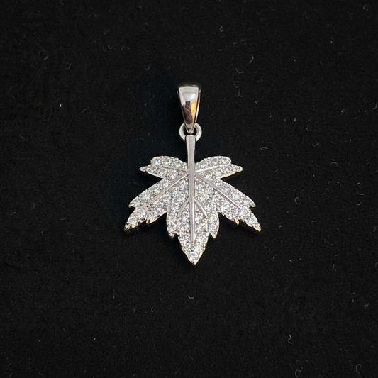92.5 Silver Leaf Pendant | Minimal Elegant Design | Everyday Jewellery