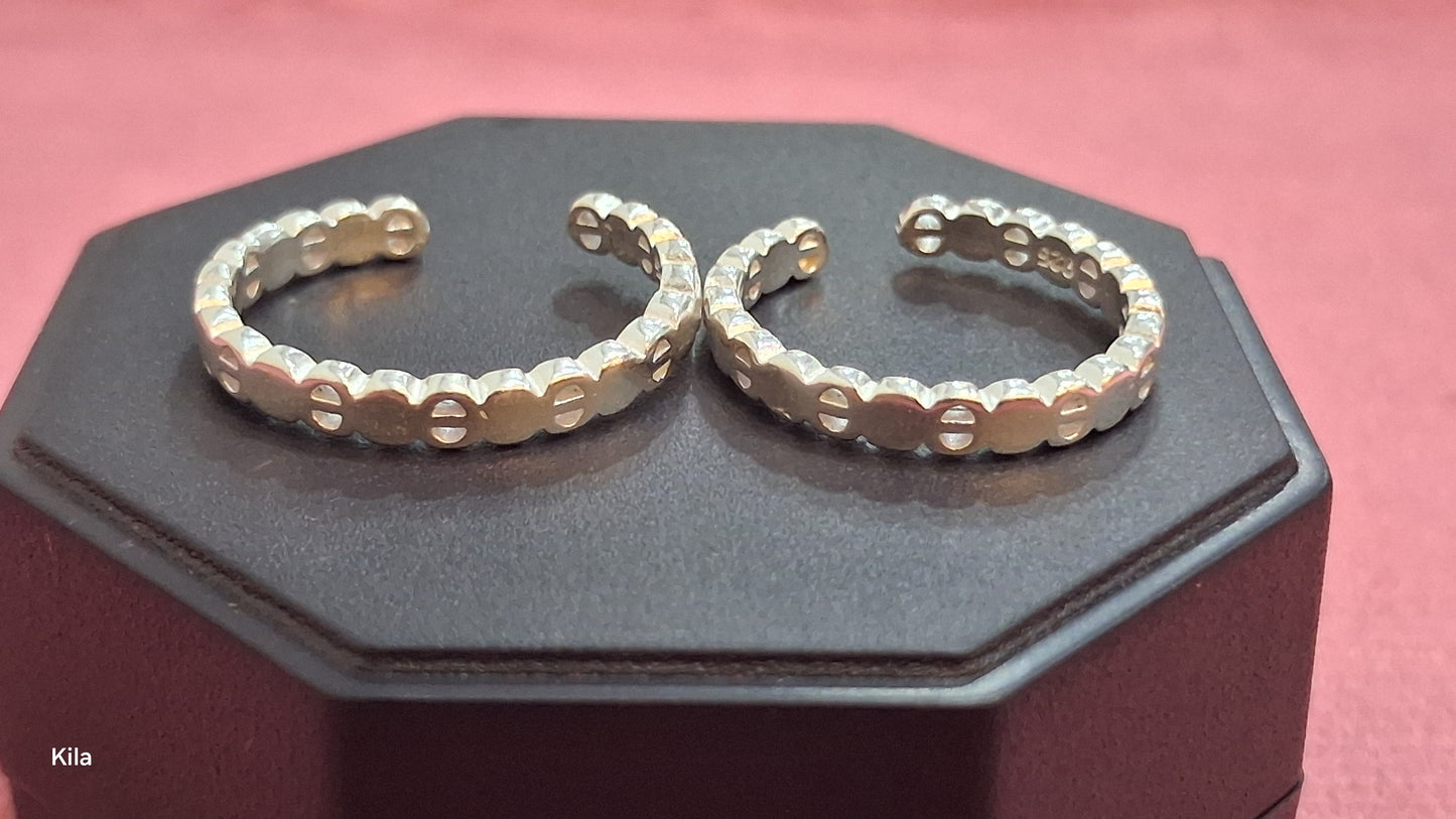 92.5 Silver Minimal Toe Rings | Smooth Finish Design | Elegant Jewellery
