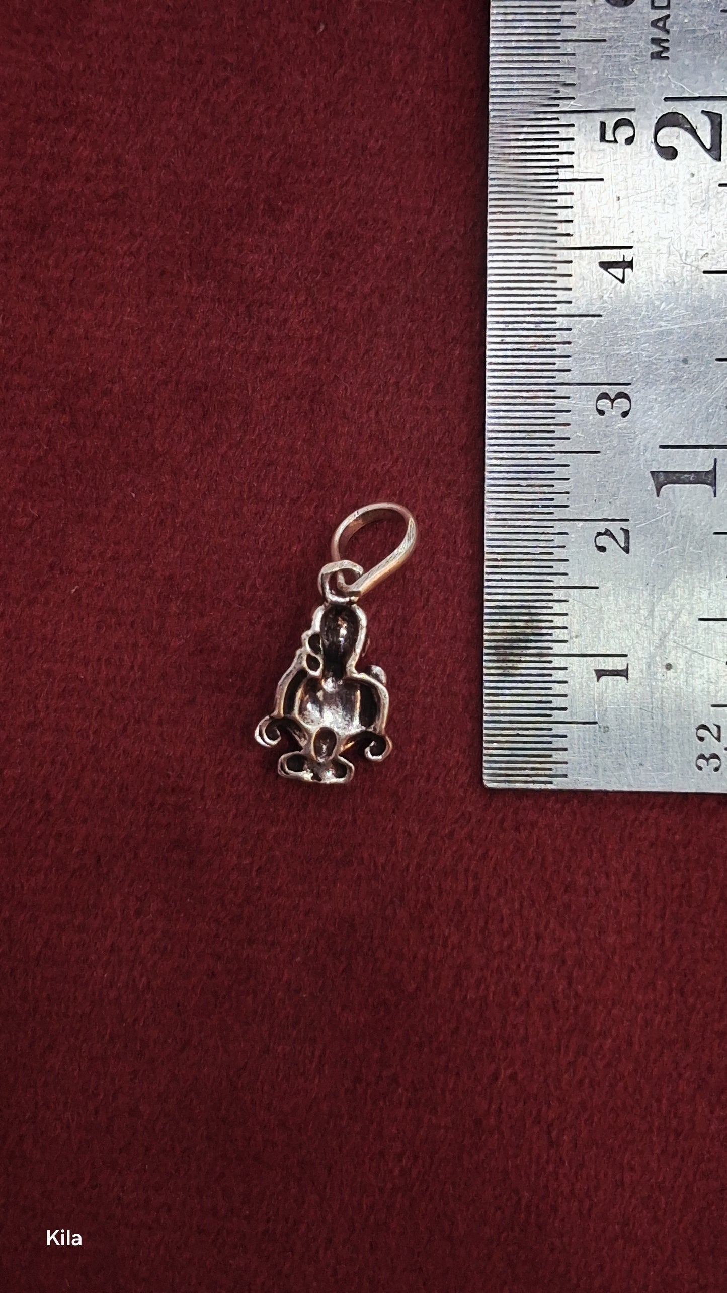 92.5 Silver Sai Baba Pendant | Peace & Faith Design | Spiritual Jewellery
