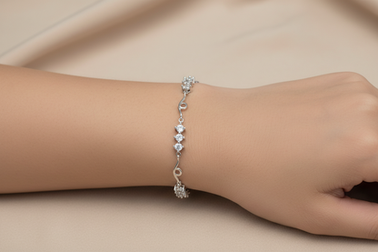 92.5 Silver Bracelet | Stylish Minimal Design | Elegant Jewellery