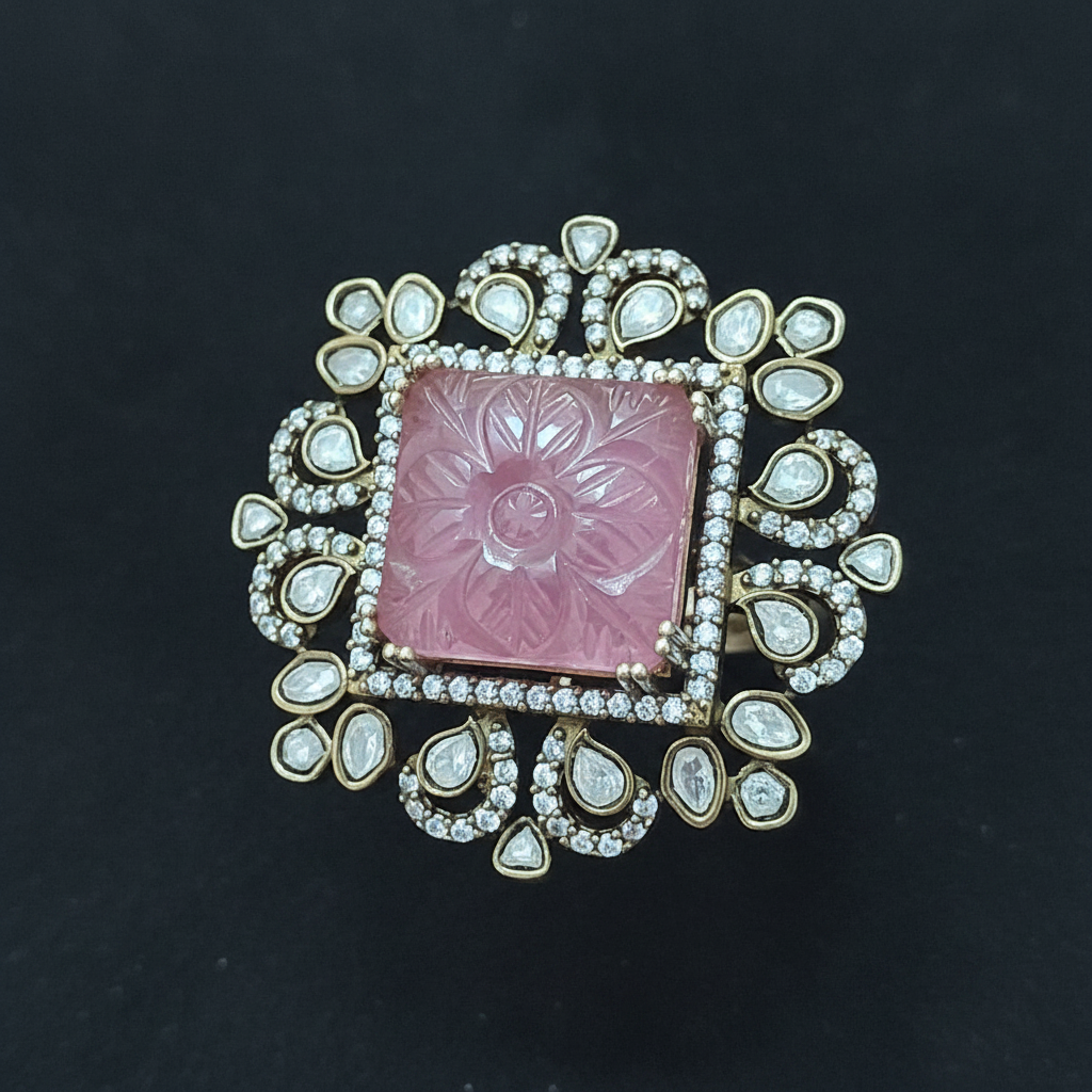92.5 Silver Victorian Pendant | Stylish Vintage Design | Elegant Jewellery