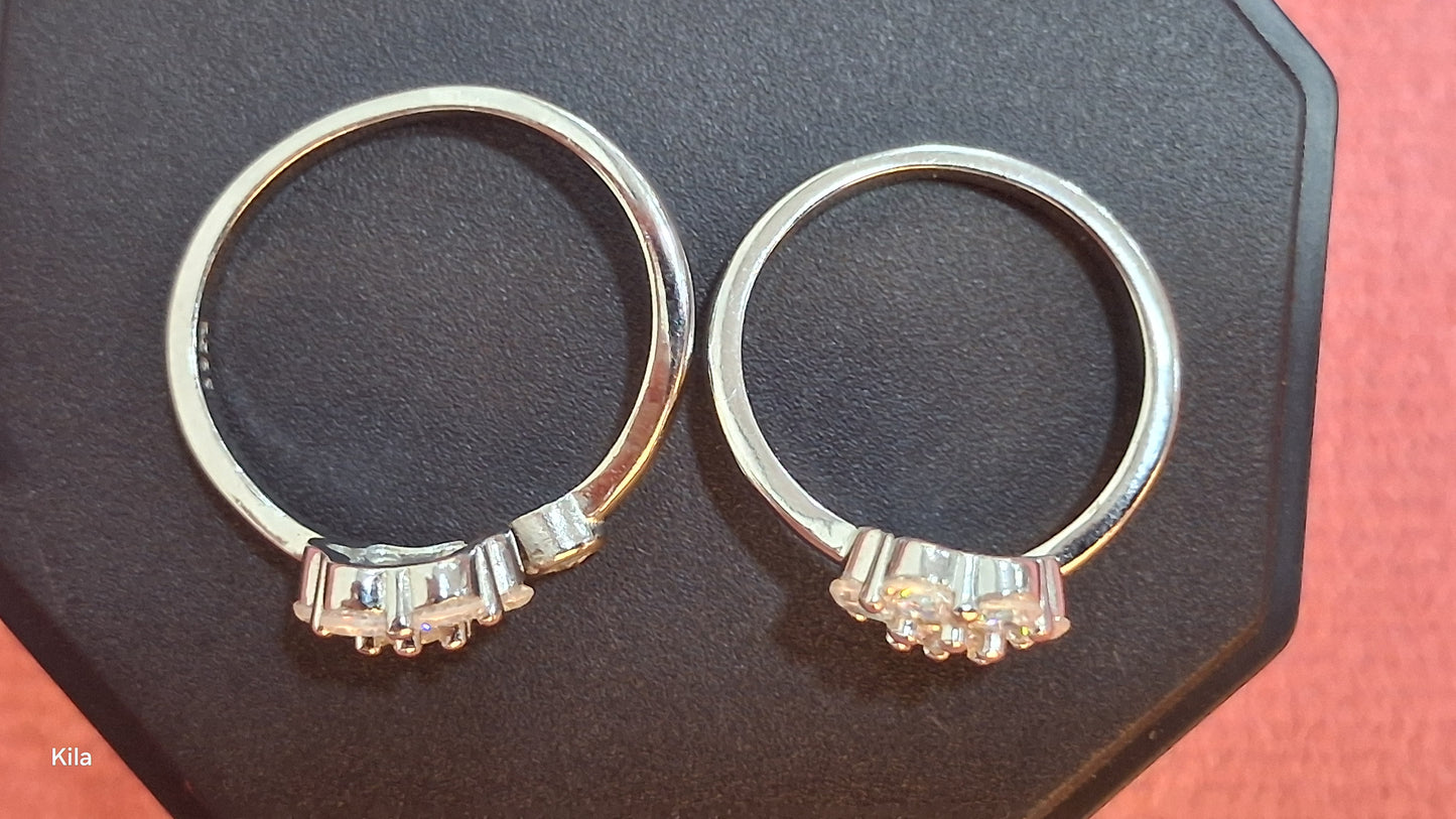 92.5 Silver Flower Toe Rings | Stylish Floral Design | Elegant Jewellery