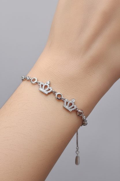 92.5 Silver Queen Bracelet | Stylish Premium Design | Elegant Jewellery
