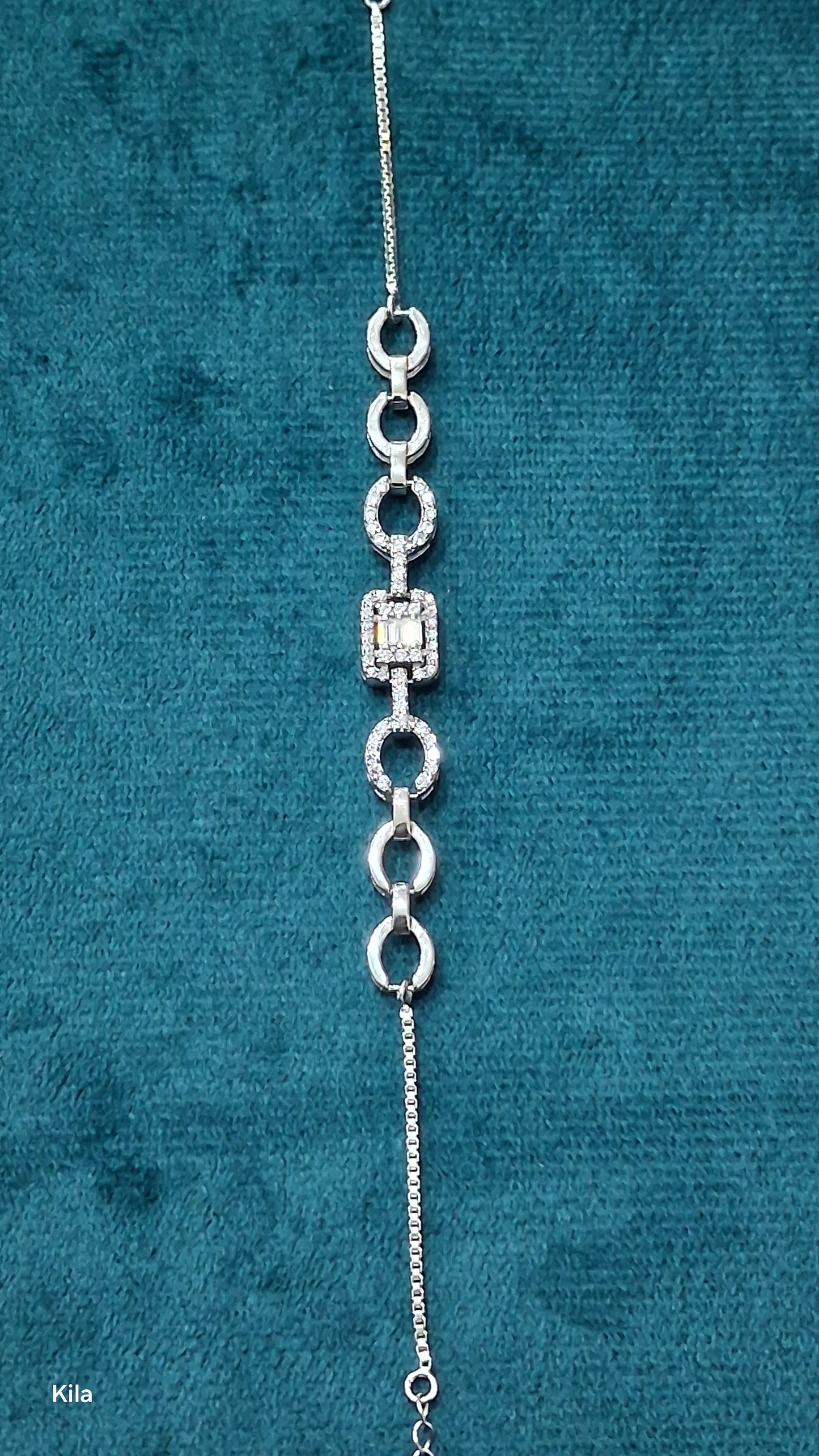 92.5 Silver Bracelet | Stylish Minimal Design | Elegant Jewellery