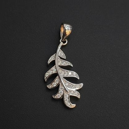 92.5 Silver Fancy Leaf Pendant | Stylish Nature Inspired Design | Jewellery